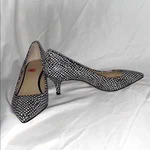 Ann Taylor Reese Printed Snale Pump SIZE 6